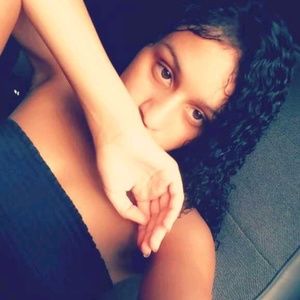 Meet your Posher, Moon